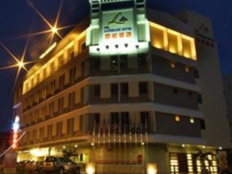 The Landmark Hotel Batu Pahat Exterior photo